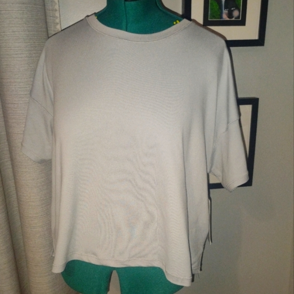 Yogalicious Super Soft Deluxe Boxy Crop Heather Gray Tee Sz XL NWT - Picture 7 of 8